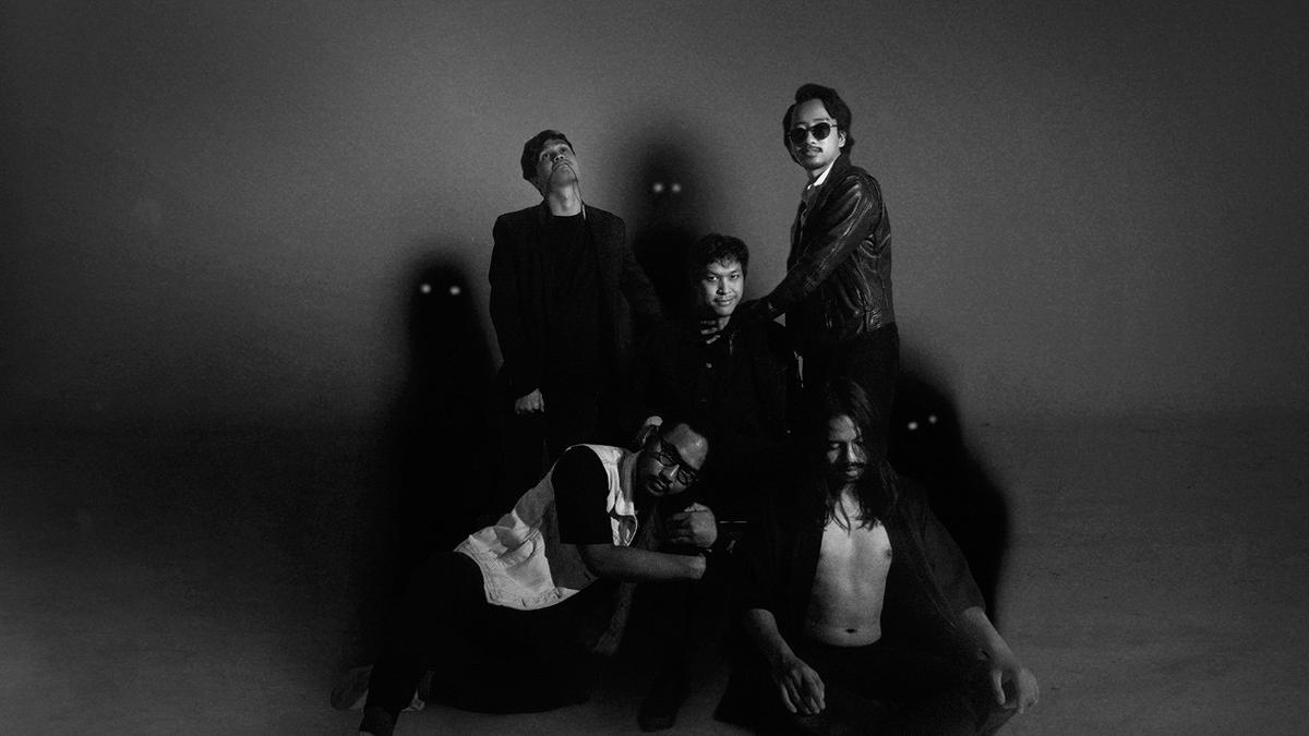 Nina .Feast Lirik dan Makna: Lagu tentang Cinta Ayah untuk Anaknya