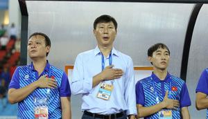 Pelatih Timnas Vietnam, Kim Sang-sik (tengah). (Dok. VFF)