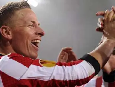 Selebrasi gol striker PSV Eindhoven Balazs Dzsudzsak ke gawang Lille di leg kedua 32 besar Europa League di Philipsstadion, 24 Februari 2010. PSV Unggul 3-1. AFP PHOTO/ ANP/ TOUSSAINT KLUITERS