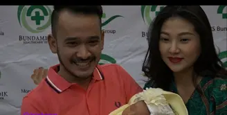 Ada kisah menarik dibalik nama Thalia Putri Onsu, buah hati Ruben Onsu dan Wenda.