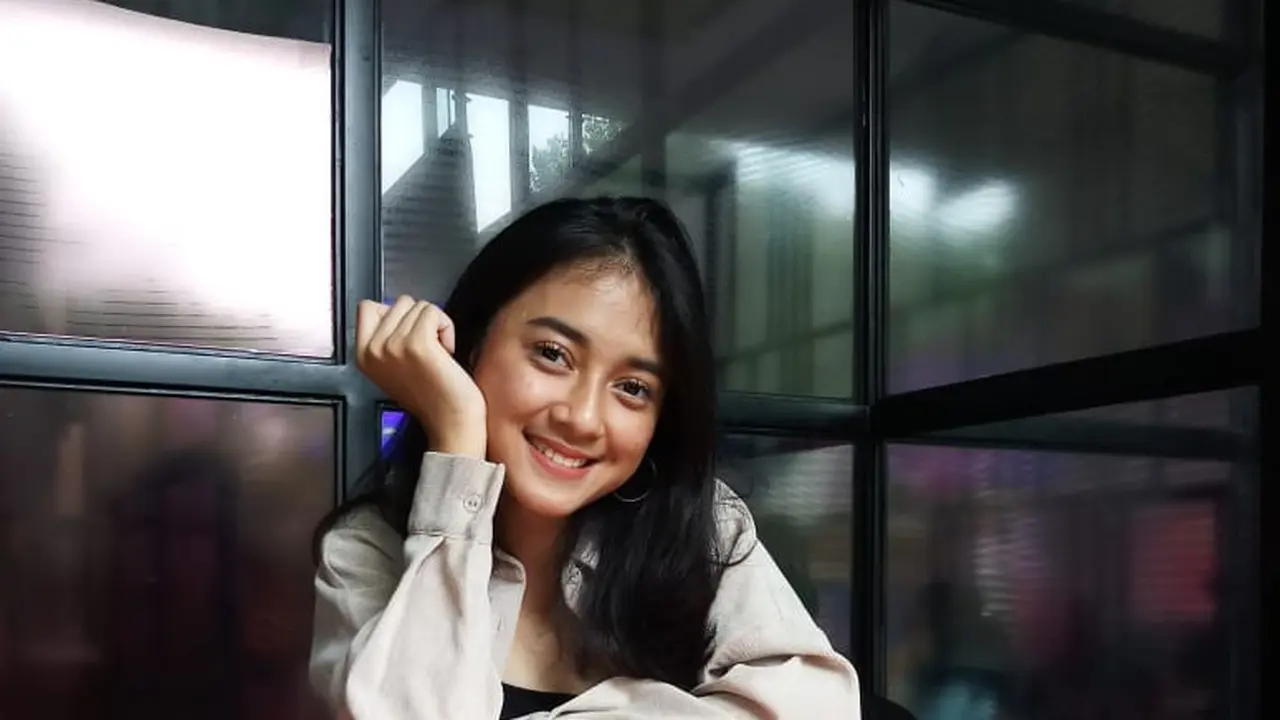 Rahmania Astrini