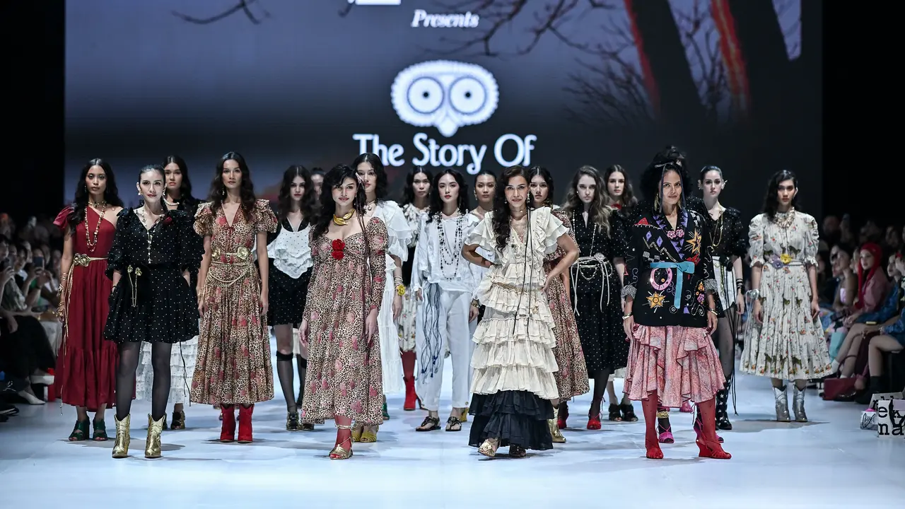 Adu Pesona Adinia Wirasti, Nadila Ernesta, Naila Alatas, dan Jihane Almira Bawakan Koleksi The Story Of di JFW 2027