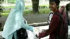 Ratusan mahasiswa Fakultas Ilmu Sosial dan Ekonomi atau FISE, Universitas Negeri Yogyakarta, menggelar aksi penggalangan dana bagi rakyat Palestina. 