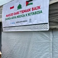 Potret Masjid yang Dibangun Zaskia Adya Mecca di Gaza. (instagram/zaskiadyamecca)