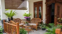 9 Desain Teras Kecil tapi Longgar untuk Arisan, Maksimalkan Ruang Terbatas