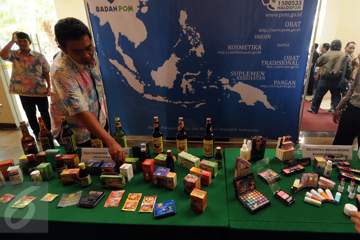 20151130-BPOM Temukan 54 Jenis Obat dan 30 Jenis Kosmetika Berbahaya-Jakarta