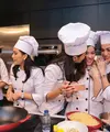 Geng sosialita Girls Squad mulai mempublikasikan kegiatan sosialnya. Seperti diketahui, grup yang diisi beberapa selebriti ini sering kali membuat kegiatan sosial, namun tidak pernah dipublikasikan. (Adrian Putra/Bintang.com)