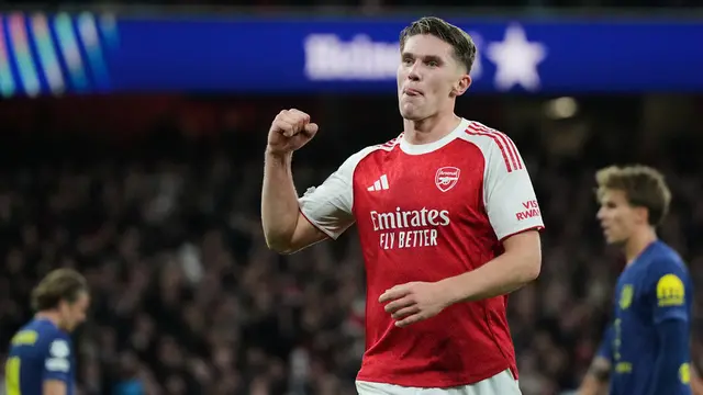 Striker Arsenal Viktor Gyokeres merayakan golnya ke gawang Atletico Madrid di matchday 3 league phase Liga Champions 2025/26 di Emirates Stadium, Rabu (22/10/2025) dini hari WIB. (AP Photo/Alastair Grant)