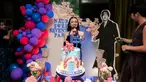 Lewat Instagram pribadinya, Naura Ayu memamerkan momen keseruan saat pesta sweet seventeen pada 18 Juni 2022 kemarin. (FOTO: instagram.com/riafinola/)