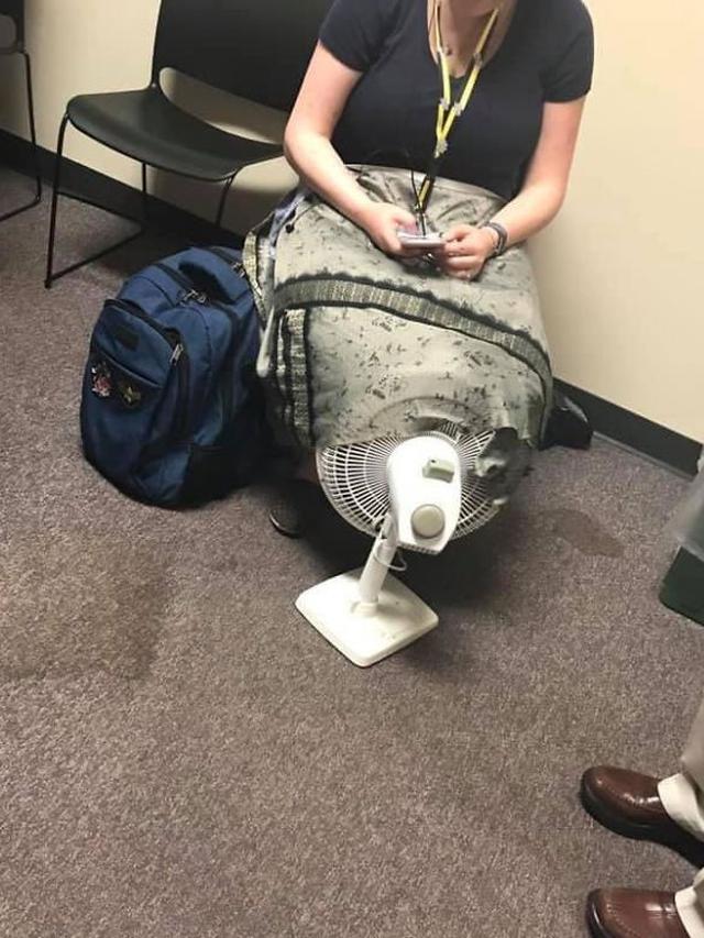 6 Tingkah Orang di Tempat Umum Ini Bikin Geram