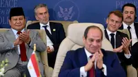 Presiden Prabowo Subianto dalam Konferensi Tingkat Tinggi (KTT) Perdamaian Gaza yang digelar di Mesir. (Foto: BPMI Setpres).