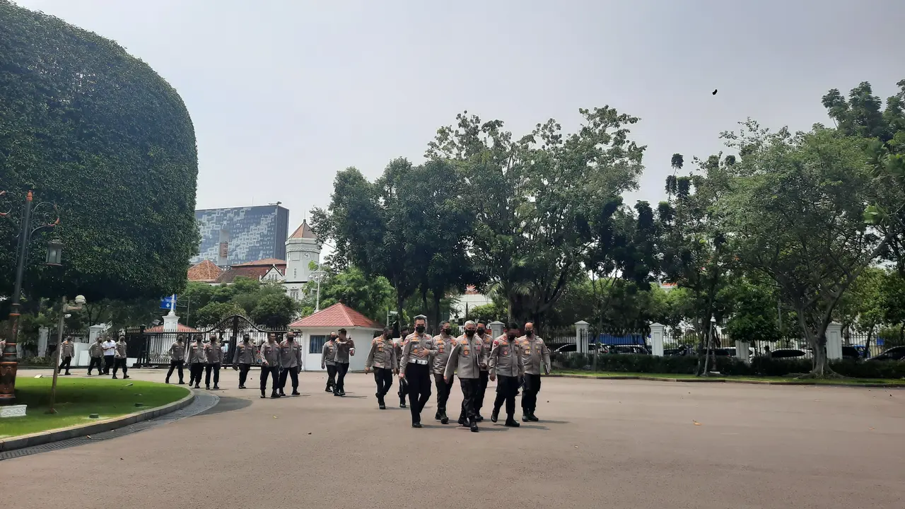 Para Kapolda, Kapolres, hingga perwira tinggi Polri di Istana Negara Jakarta, Jumat (14/10/2022).