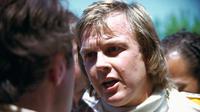 Ronnie Peterson_(f1-history.deviantart.com)