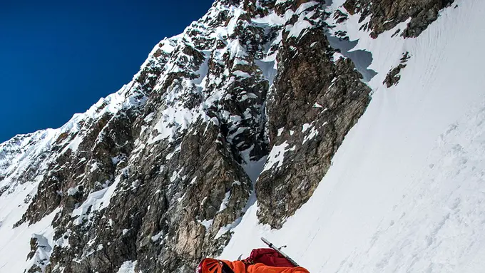 Punya 'Nyawa Kedua', Pria Ini Taklukan Jalur Ski Paling Berbahaya