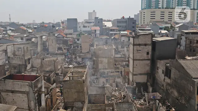 Sisa Kebakaran Permukiman Padat Taman Sari