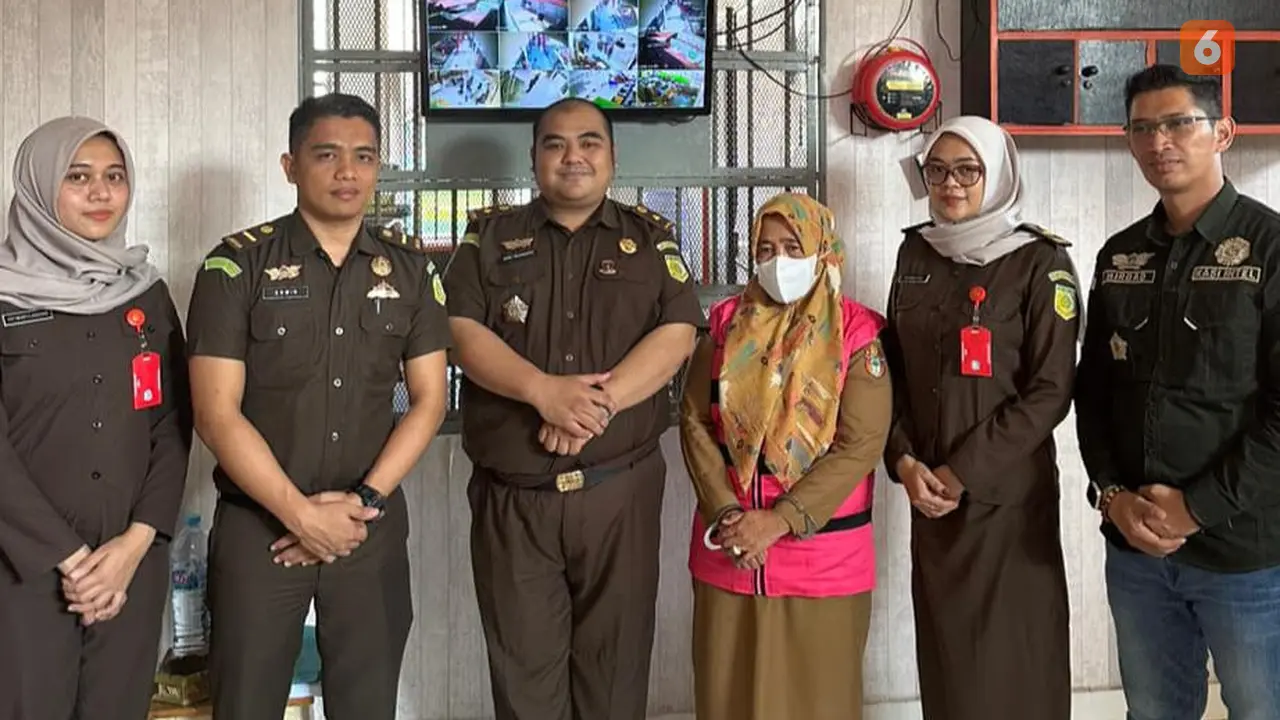 Kepala Desa Sakkoli jadi tersangka Korupsi ganti rugi lahan irigasi Bendungan Gilireng (Liputan6.com/Eka Hakim)