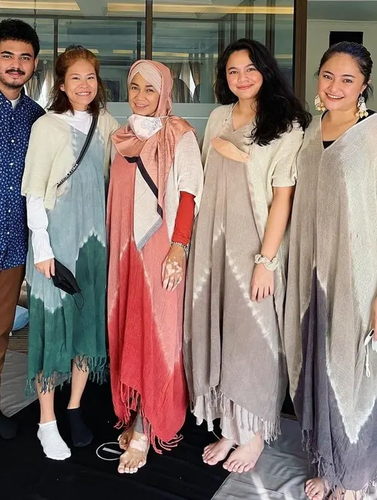 (Instagram/marshanda99)