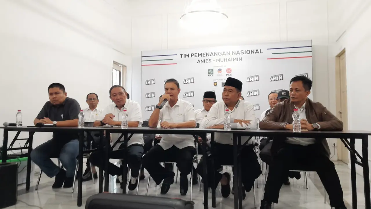 Sejumlah mantan kader Partai Demokrat dan kader Partai Demokrat yang tergabung dalam Bintang Mercy Perubahan bergabung Timnas Pemenangan Anies Baswedan-Muhaimin Iskandar (AMIN) hari ini, Rabu (6/12/2023).