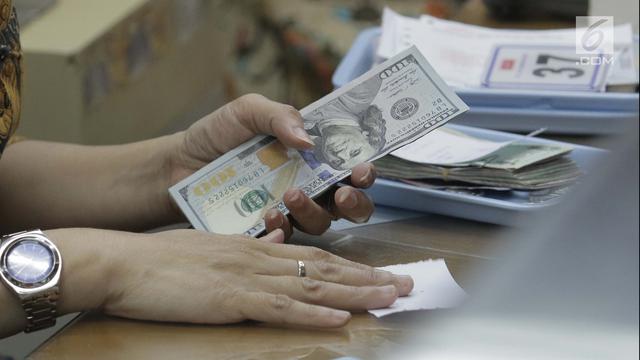 Rupiah Tembus 13.820 per Dolar AS