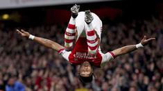 Pierre-Emerick Aubameyang - Pemain yang sedang berkonflik dengan Arsenal ini akan mentas di Piala Afrika 2021. Aubameyang adalah kapten sekaligus sosok sentral bagi Timnas Gabon. (AP/Adam Davy)