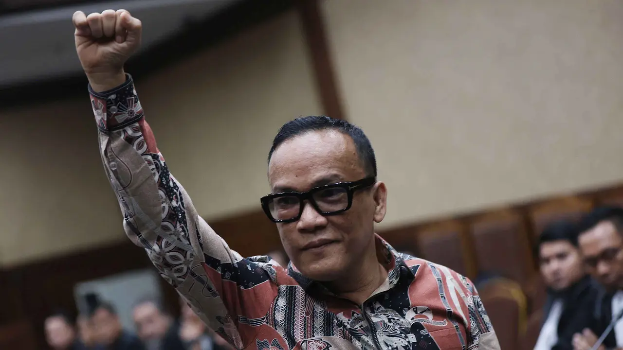 Kasus Pemerasan dan Gratifikasi Pengurusan Sertifikasi K3: Mantan Wamenaker Immanuel Ebenezer Dituntut Lima Tahun Penjara, Denda Rp 250 Juta