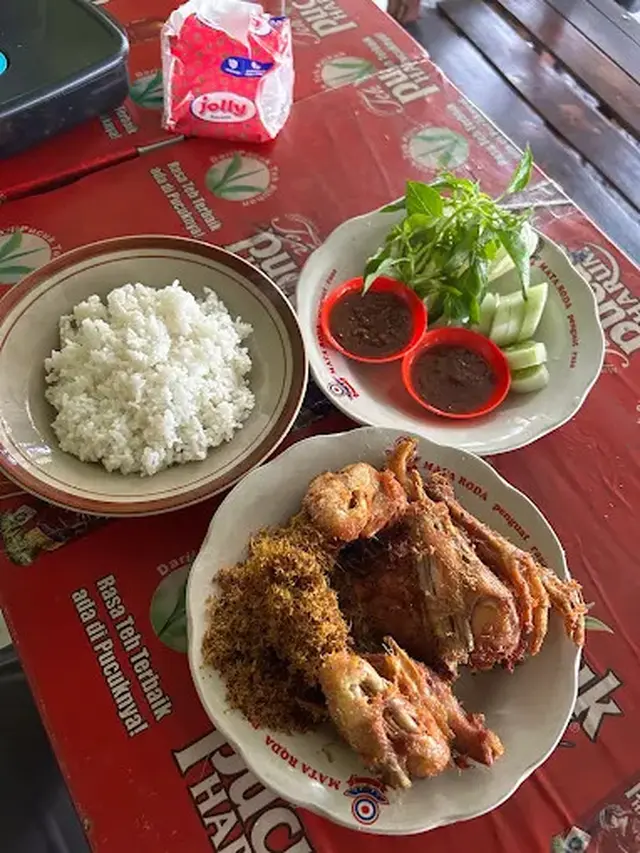 Warung Ayam Kampung Ambarukmo