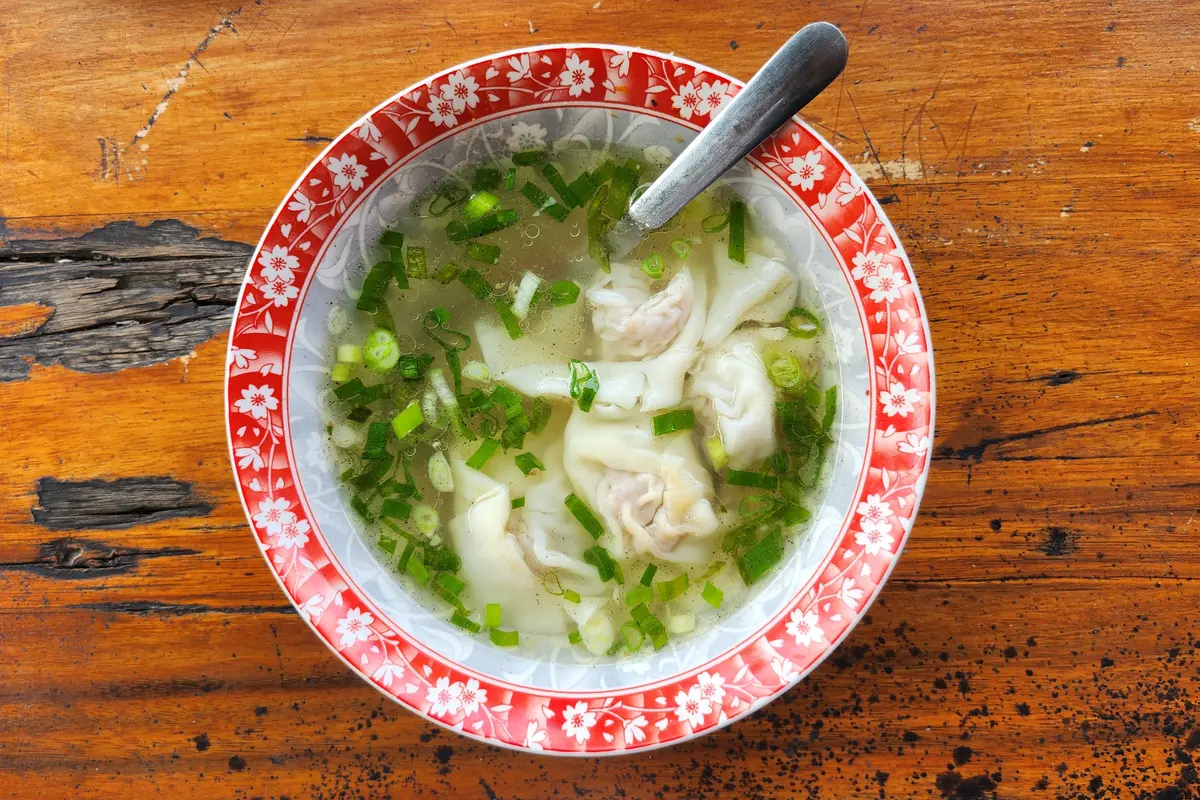 wonton kuah