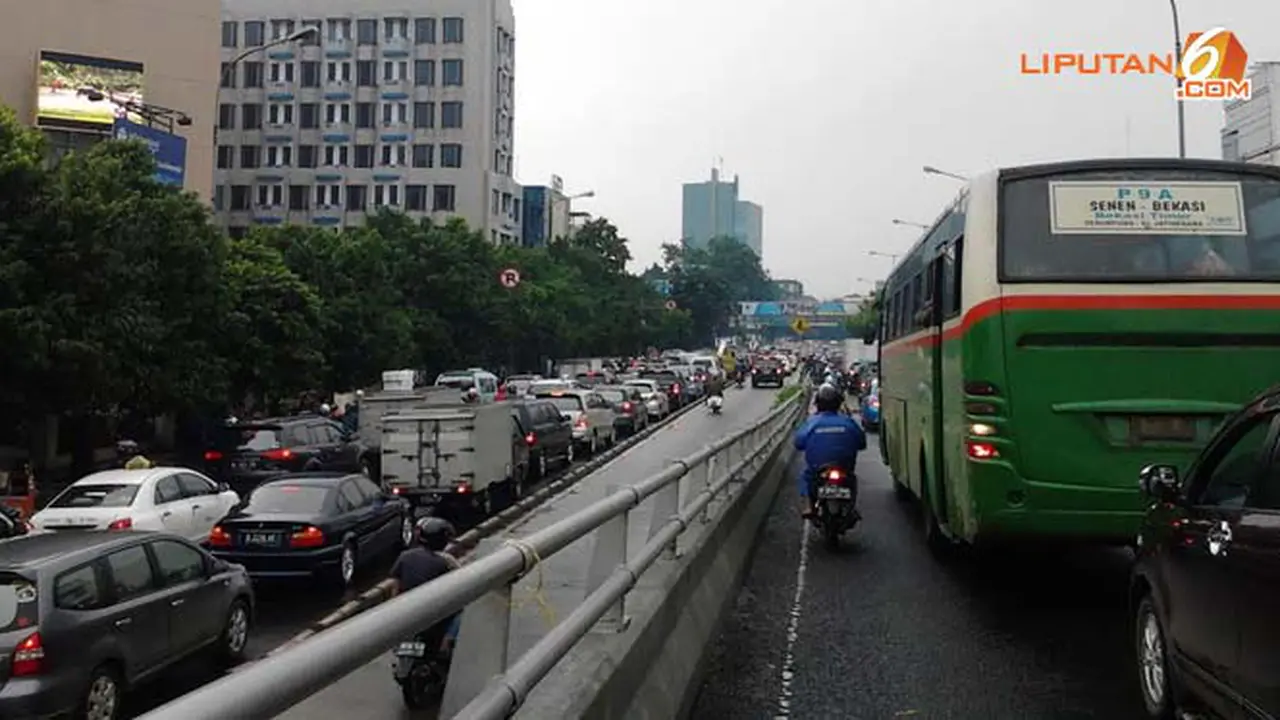 macet-salemba-140205b.jpg