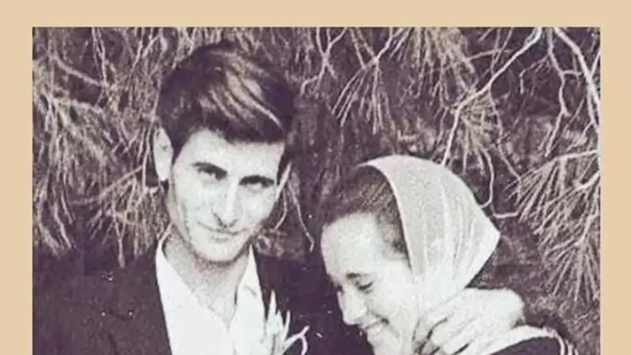 Mengenang Mahmoud Darwish, Penyair Palestina yang Kritis Namun Jatuh Cinta pada Gadis Israel