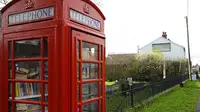 Box telepon umum di Inggris kini menjadi perpusatakaan.