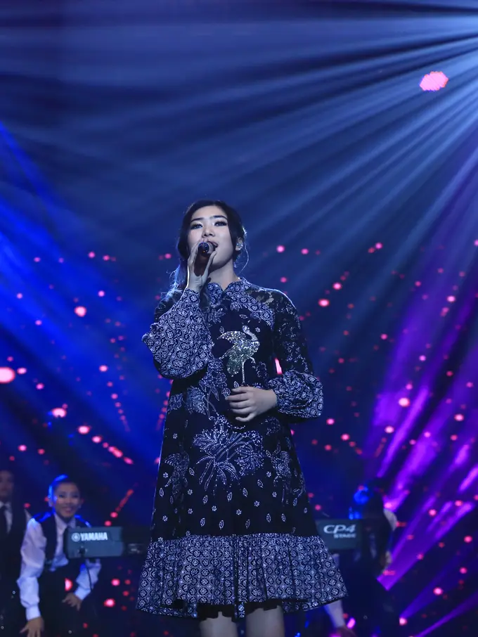 [Bintang] Isyana Sarasvati