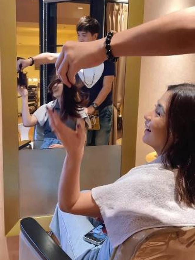 7 Potret Terbaru Chelsea Olivia dengan Rambut Bondol, Tampil Makin Muda