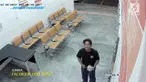 Aksi tak terpuji seorang pria tertangkap kamera. Ia mencuri sebuah bra dan disembunyikan di dalam celananya.