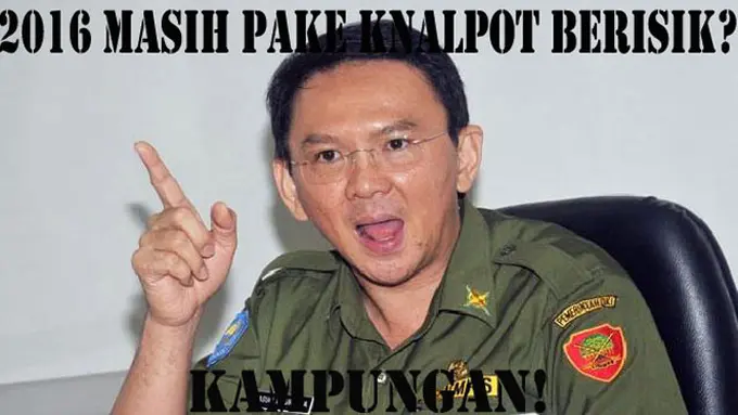 Knalpot Motor Kamu 'Rombeng'? Hati-hati Dibacok Warga!