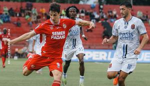 Pertandingan antara Semen Padang versus Persijap Jepara di ajang BRI Super League 2025/2026. (X/Semen Padang)