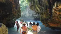 Pantai Blue Point (Sumber: steemit.com)