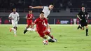 Timnas Indonesia menyelesaikan Grup B Piala AFF 2024 dengan empat poin dan berada di posisi ketiga. Skuad Garuda tertinggal enam poin dari Vietnam yang jadi juara Grup B dan dua poin dari Filipina yang lolos sebagai runner-up. (Bola.com/Abdul Aziz)