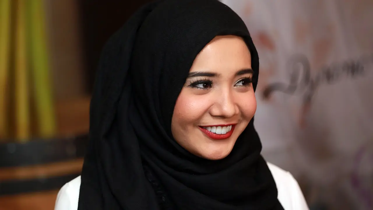 Zaskia Sungkar 