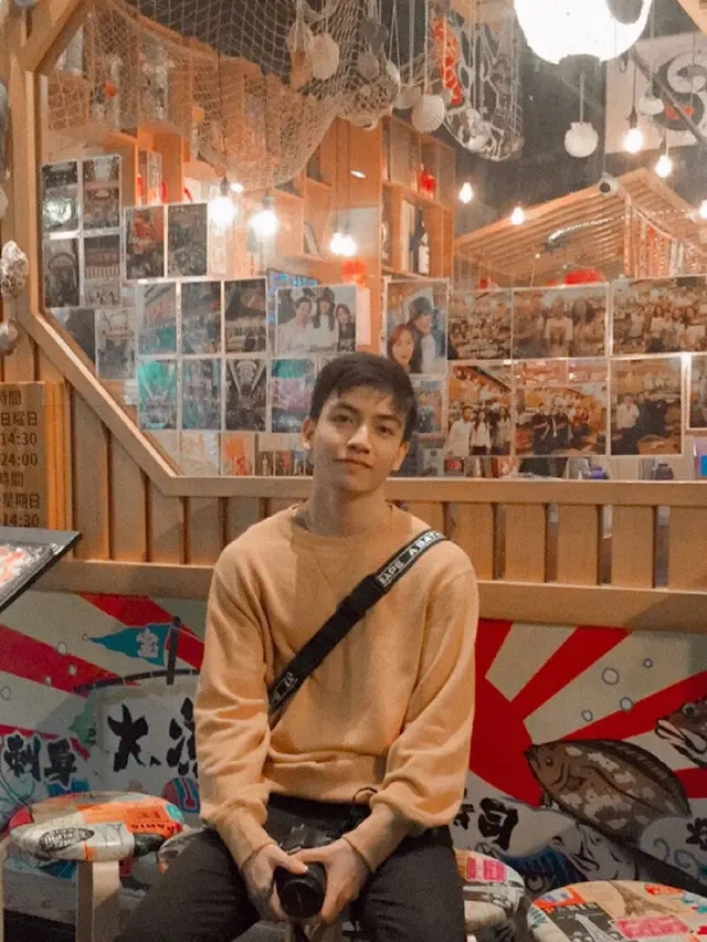 7 Potret Jeffry Reksa, Artis TikTok yang Dikabarkan Dekat dengan Putri Delina
