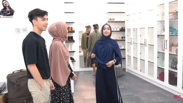 7 Potret Rumah Baru Putri Delina, Walk in Closet Jadi Sorotan