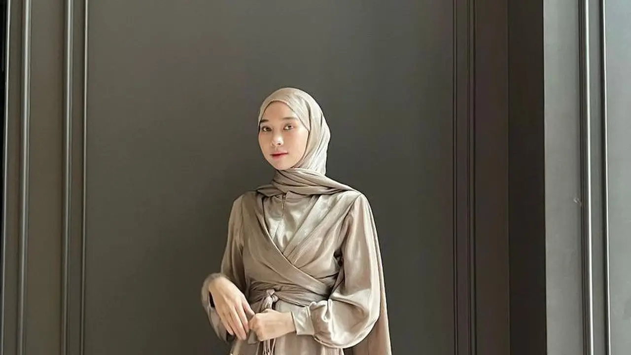 8 Ide Model Baju Gamis Kekinian yang Cocok untuk Remaja, Cut Syifa hingga Ria Ricis