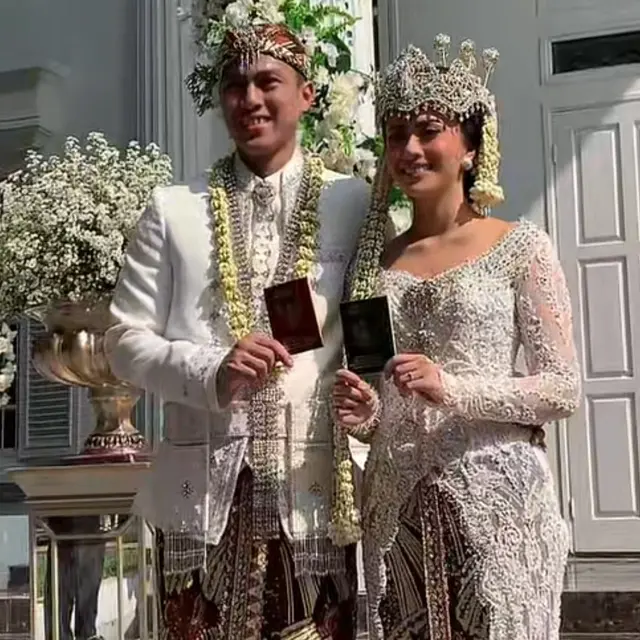 6 Momen Pernikahan Pebulutangkis Shesar Hiren Rhustavito dan Mitha Hardiyanti