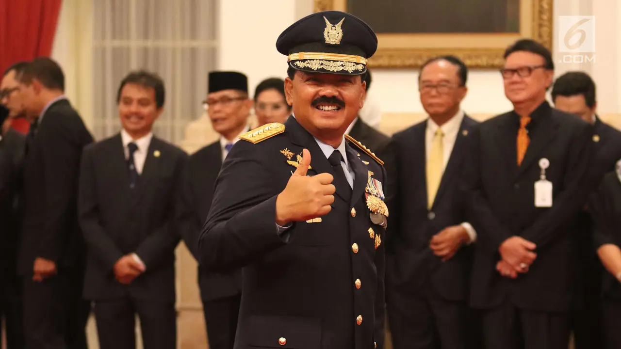 Marsekal Hadi Tjahjanto Resmi Dilantik Jadi Panglima TNI