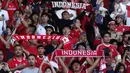 Suporter tim garuda memadati tribun penonton saat menyaksikan laga timnas Indonesia melawan Vietnam pada semifinal leg pertama Piala AFF 2022 di Stadion Utama Gelora Bung Karno, Jakarta, Jumat (6/1/2023). Indonesia akan melakoni laga tandang semifinal Piala AFF 2022 melawan Vietnam pada Senin (9/1). (Liputan6.com/Helmi Fithriansyah)