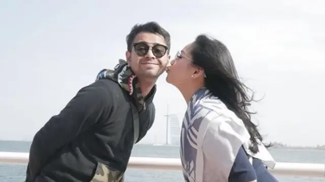 [Bintang] Raffi Ahmad dan Nagita Slavina