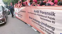 Buruh Beraksi di Depan Kantor Pajak, Ajukan 4 Tuntutan