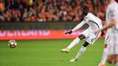 Pemain Prancis, Paul Pogba, saat mencetak gol ke gawang Belanda pada laga Grup A Kualifikasi Piala Dunia 2018 zona Eropa, di Amsterdam ArenA, Selasa (11/10/2016) dini hari WIB. (AFP/Emmanuel Dunand)