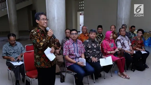 Ratusan Dosen Universitas Gadjah Mada (UGM) Yogyakarta menolak hak angket Komisi Pemberantasan Korupsi (KPK). 
