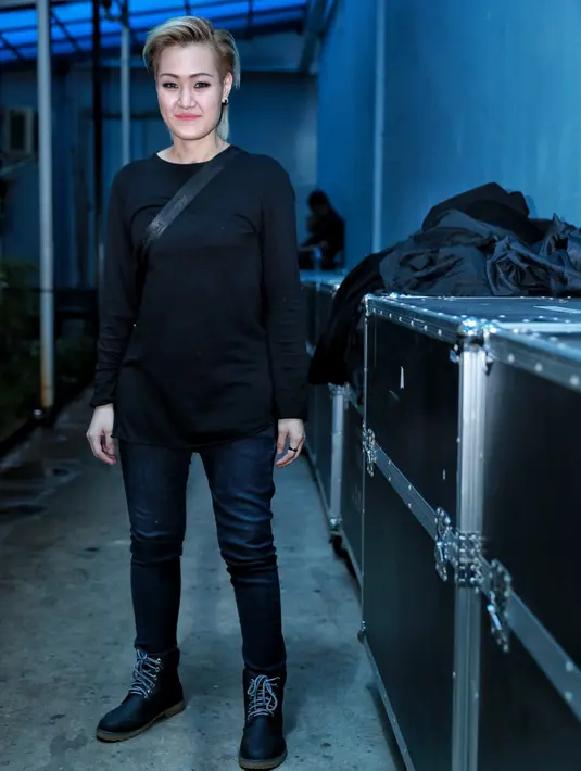 "Dia malah bilang, 'sampai ketemu di pengadilan', nggak ada minta maaf sama sekali, sama mamah juga nggak," ucap Vanesh. (Adrian Putra/Bintang.com)