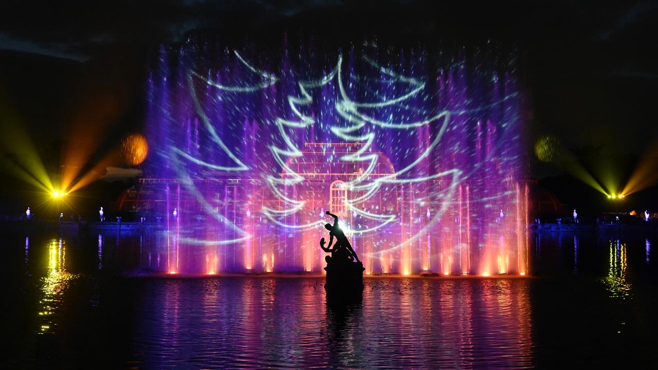 Lampu Natal di Kew Gardens